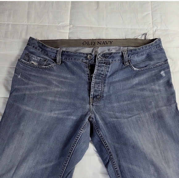 Old Navy Boot Cut low Rse jeans - Picture 3 of 8